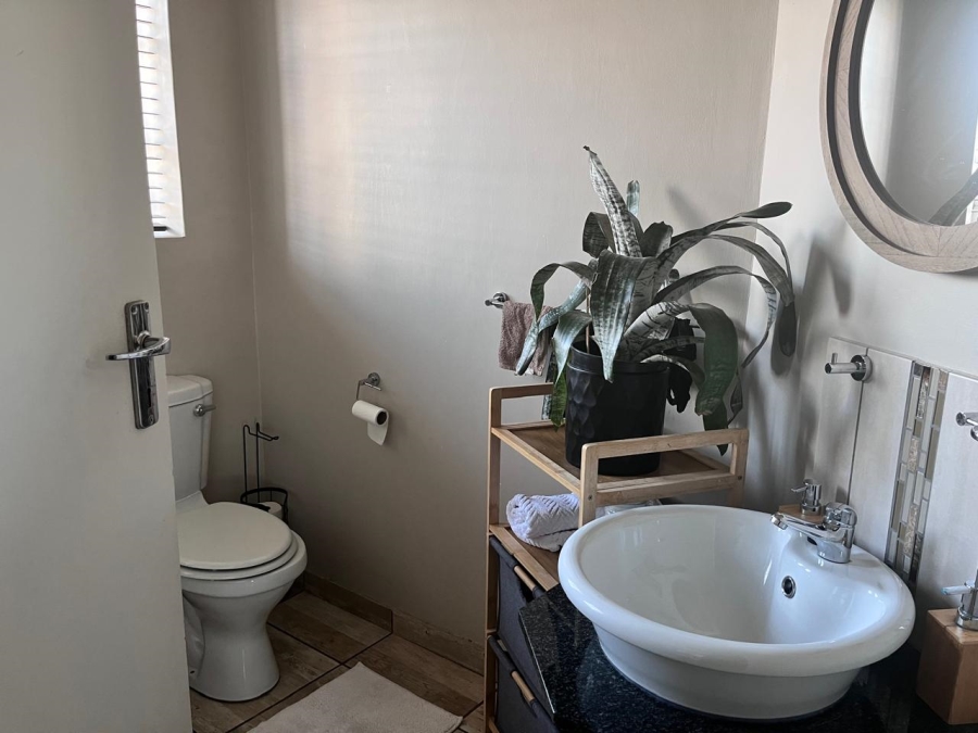 3 Bedroom Property for Sale in Waterval East North West